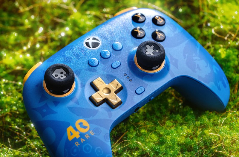 微软与 8BitDo 合作推出 Rare 40 周年纪念版 Xbox 无线控制器 - WinDiscover